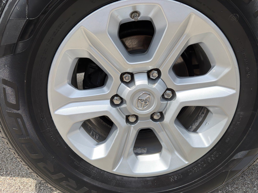 2014 Toyota 4Runner Image 10