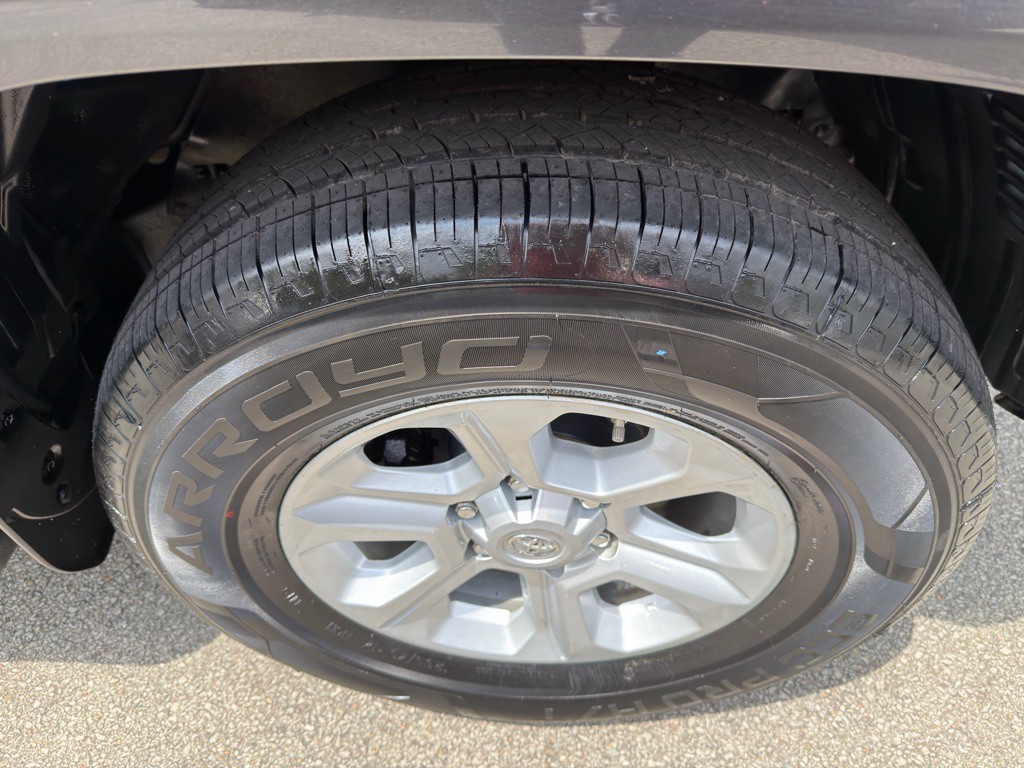 2014 Toyota 4Runner Image 11