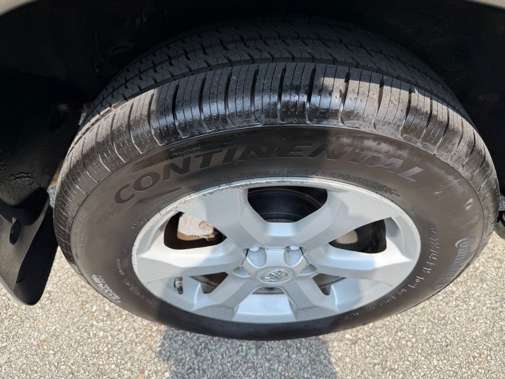 2011 Toyota Rav4 Image 10