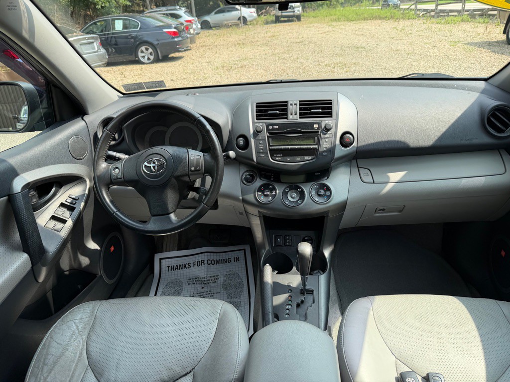 2011 Toyota Rav4 Image 19
