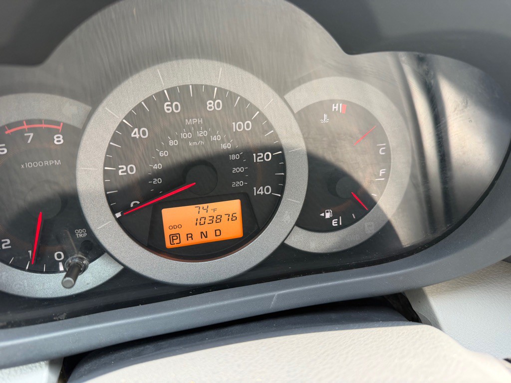 2011 Toyota Rav4 Image 22