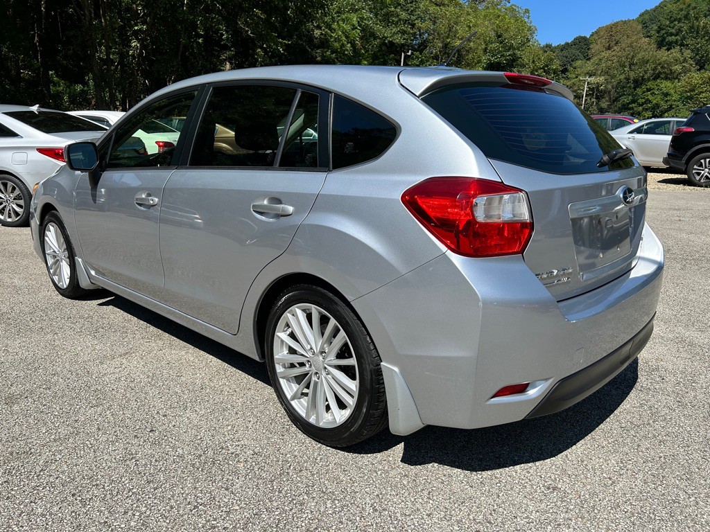 2012 Subaru Impreza Image 5