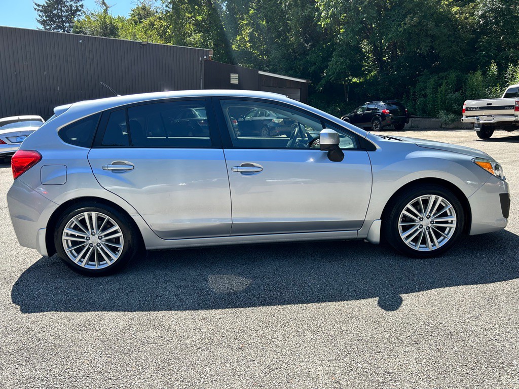 2012 Subaru Impreza Image 8