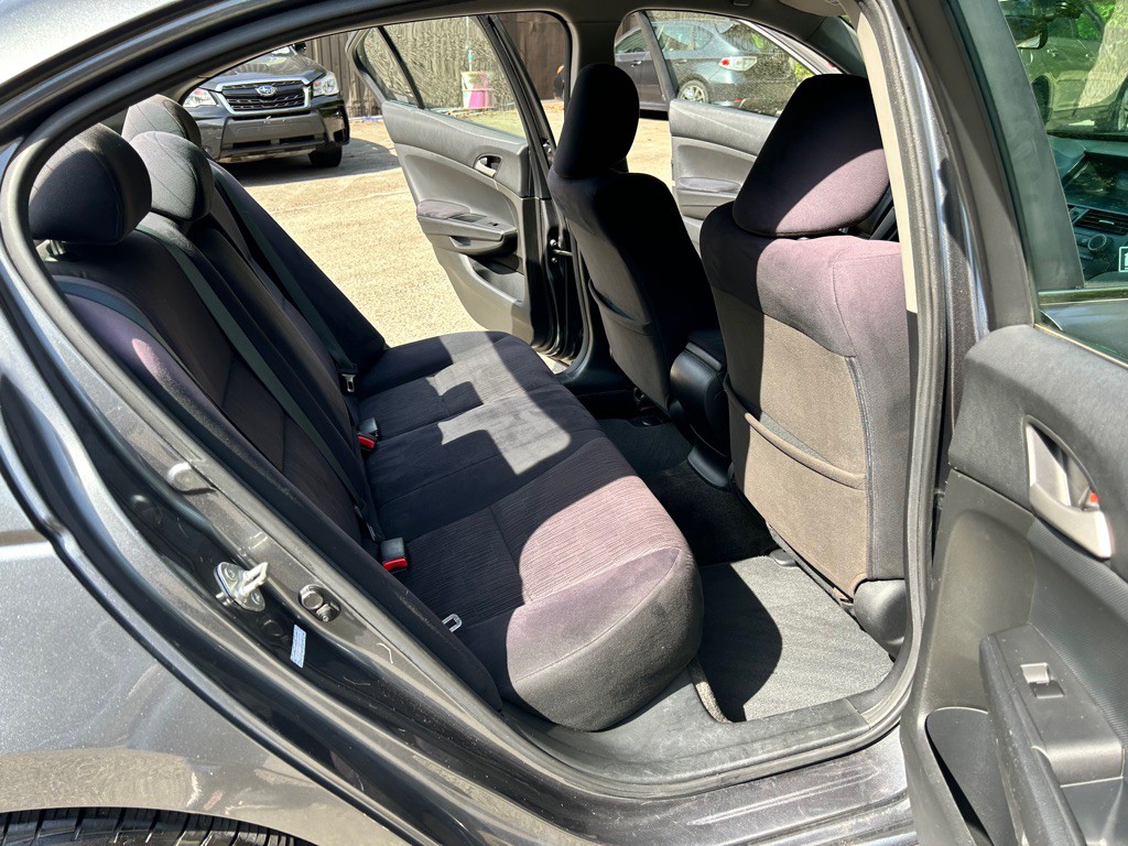 2012 Honda Accord Image 12