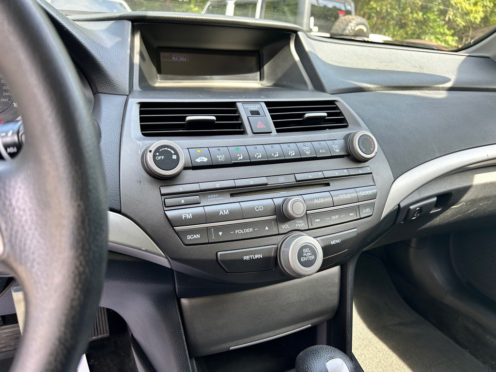 2012 Honda Accord Image 15