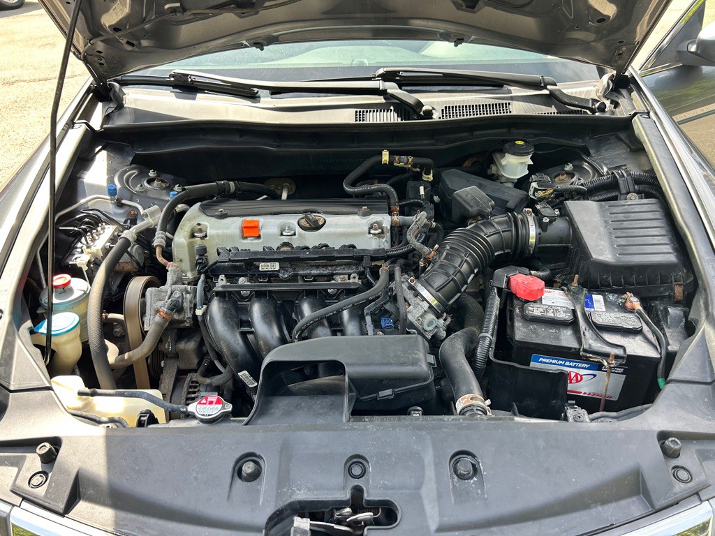 2012 Honda Accord Image 16