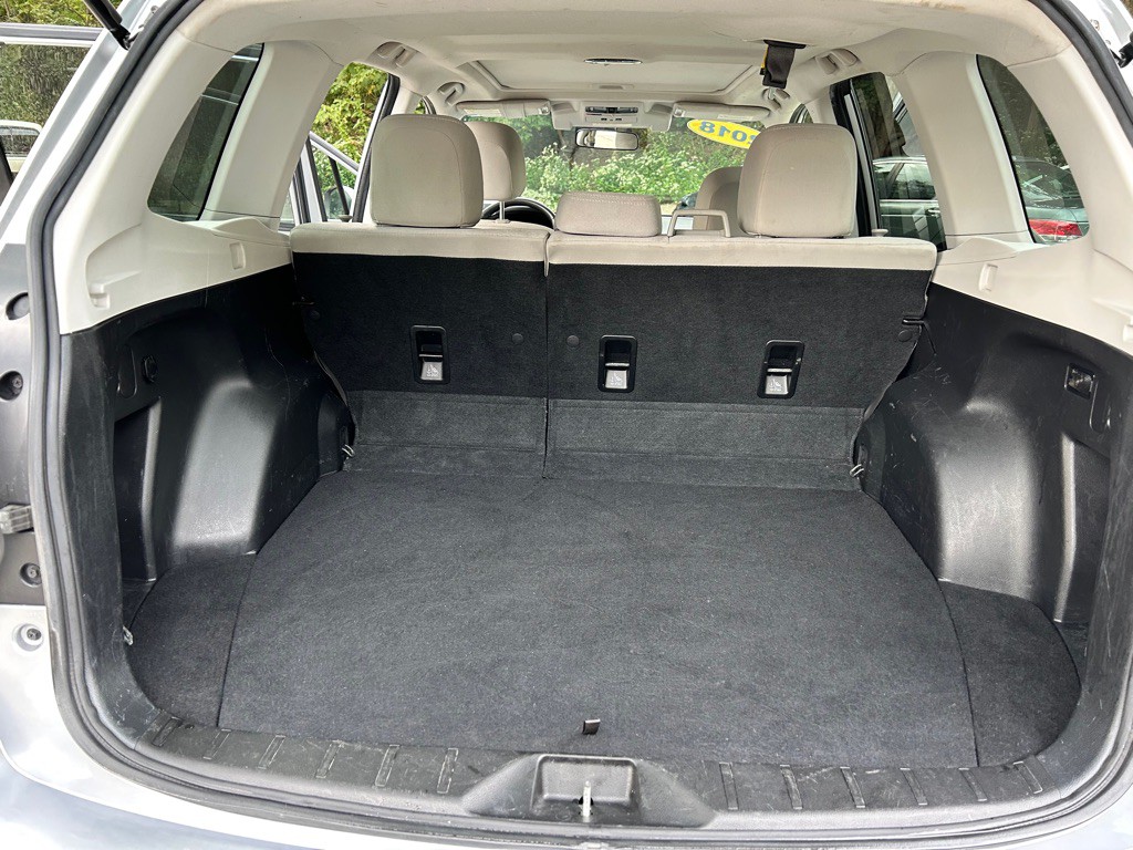 2018 Subaru Forester Image 11