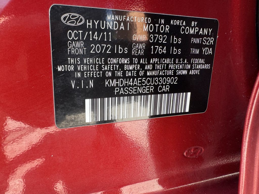2012 Hyundai Elantra Image 21