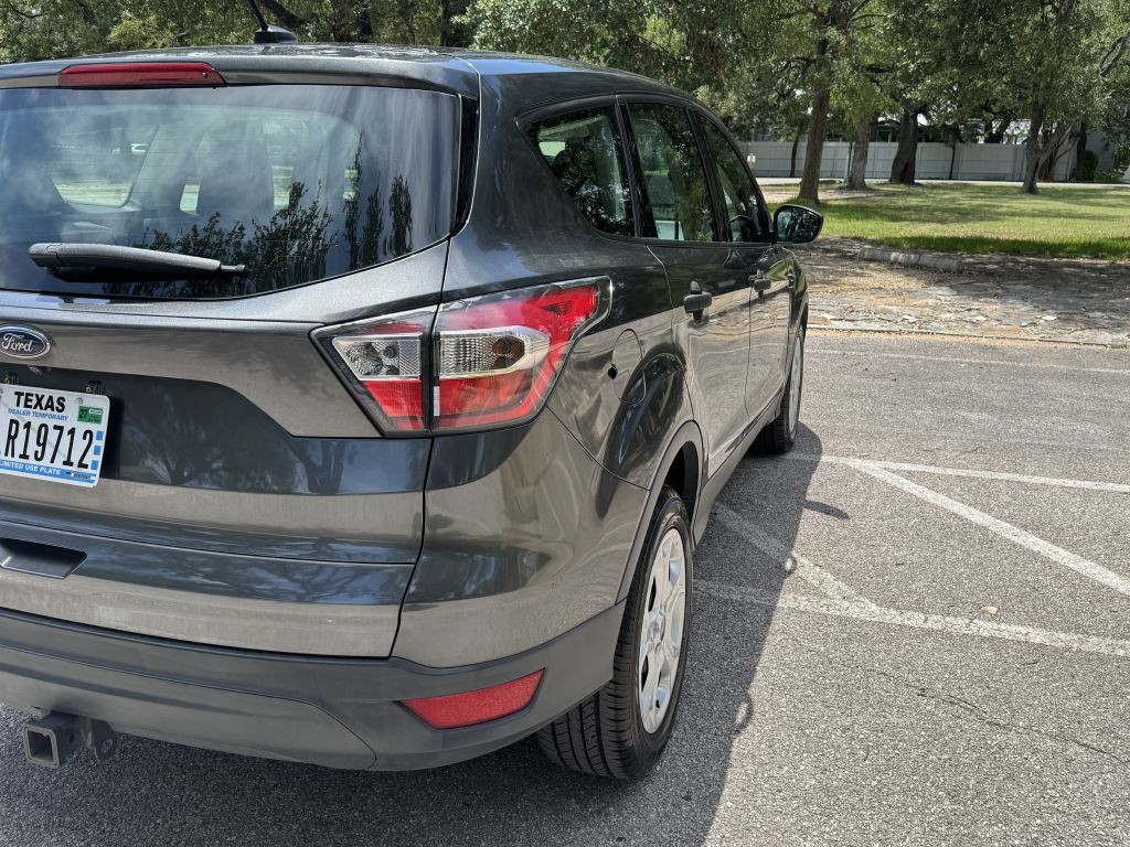 2017 Ford Escape Image 4