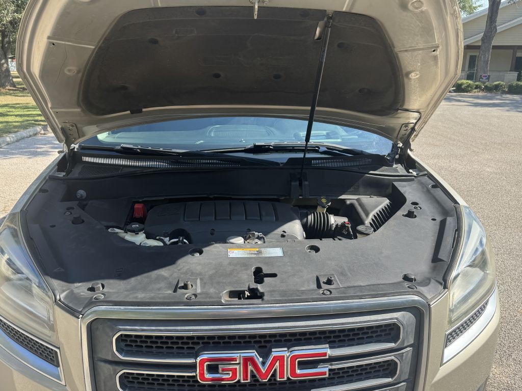 2016 GMC Acadia Image 9