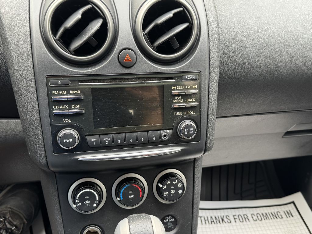2013 Nissan Rogue Image 17