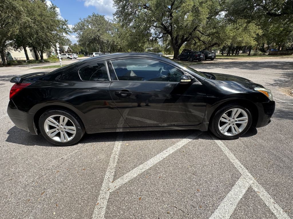 2011 Nissan Altima Image 6