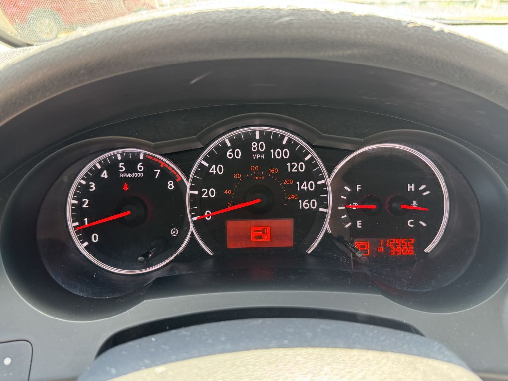 2011 Nissan Altima Image 16