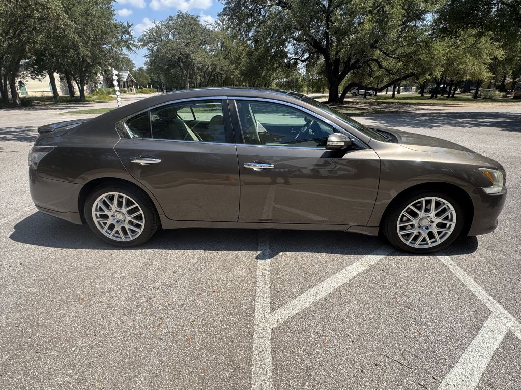 2013 Nissan Maxima Image 6