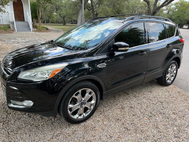 2013 Ford Escape Image 2