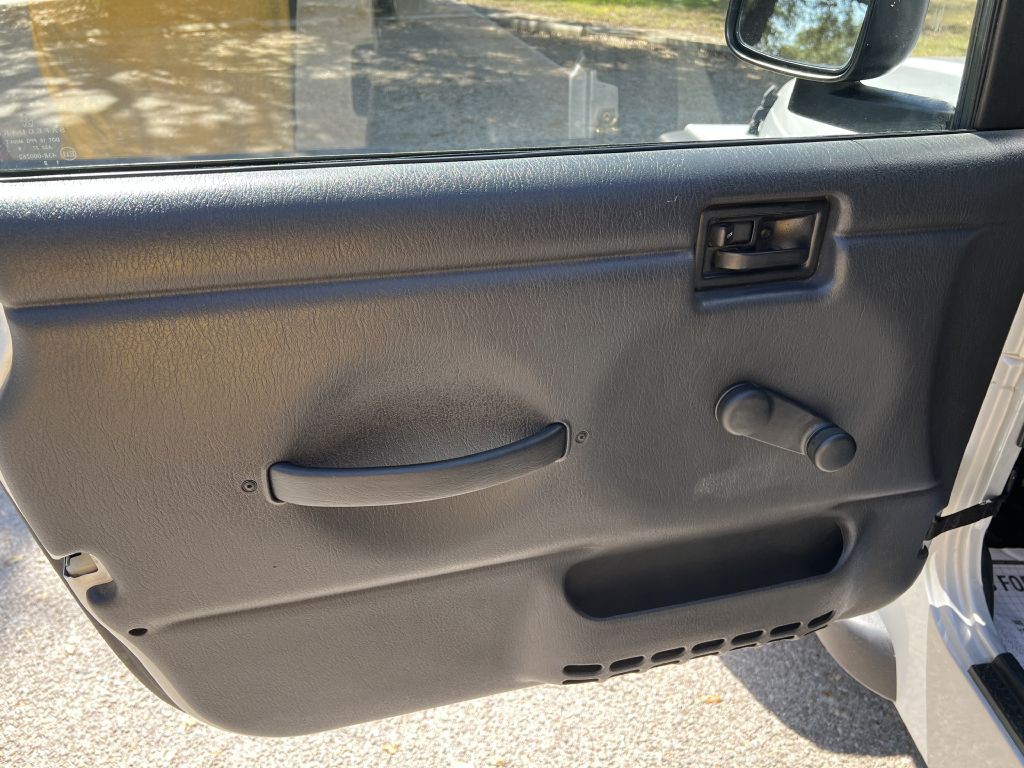 2006 Jeep Wrangler Image 12