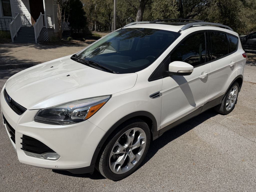 2015 Ford Escape Image 2