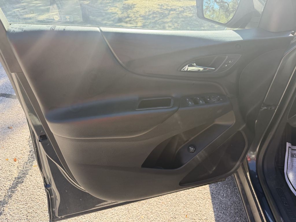 2018 Chevrolet Equinox Image 11