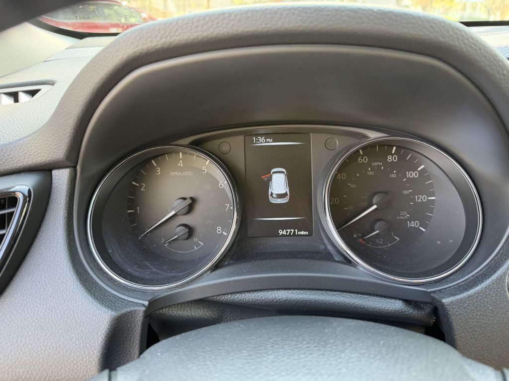 2017 Nissan Rogue Image 13