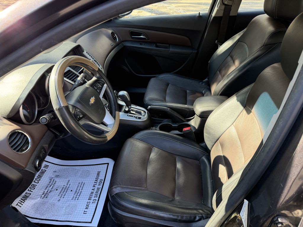 2015 Chevrolet Cruze Image 11