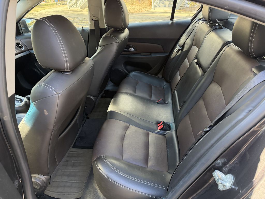 2015 Chevrolet Cruze Image 15