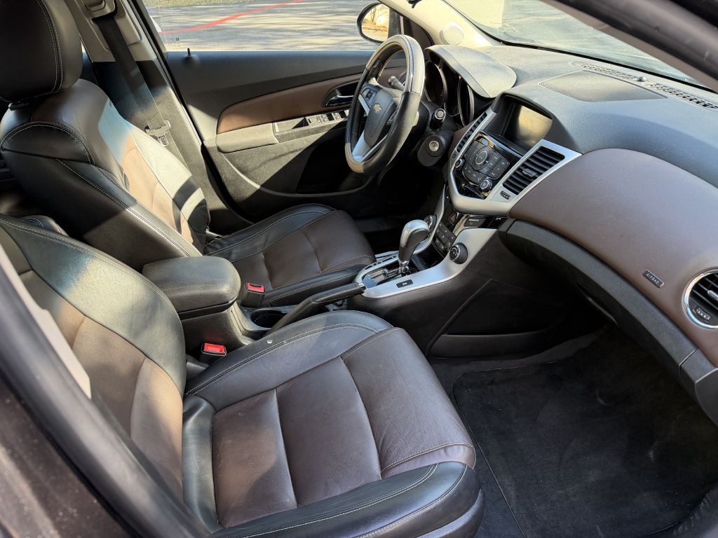 2015 Chevrolet Cruze Image 18