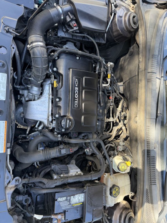 2015 Chevrolet Cruze Image 19