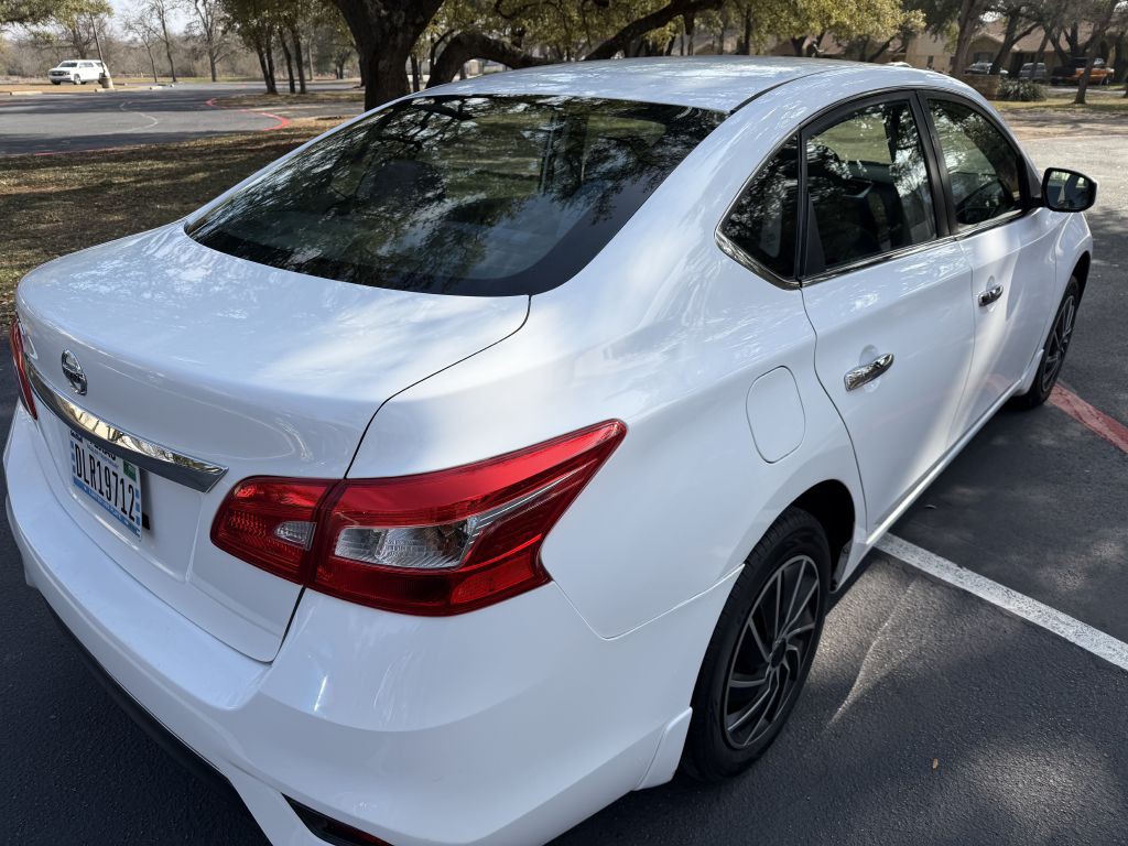 2018 Nissan Sentra Image 5