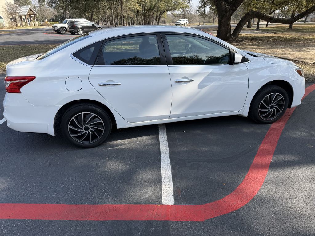 2018 Nissan Sentra Image 6