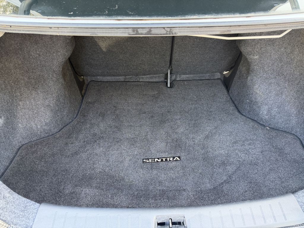 2018 Nissan Sentra Image 17