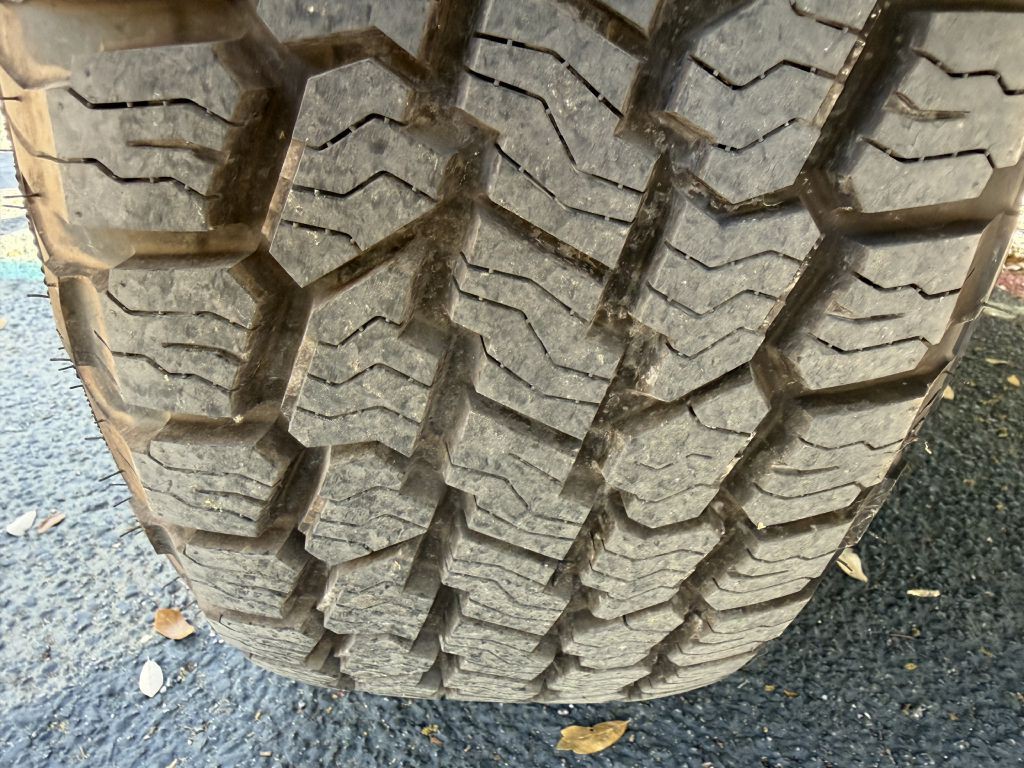 1999 Chevrolet Tahoe Image 28