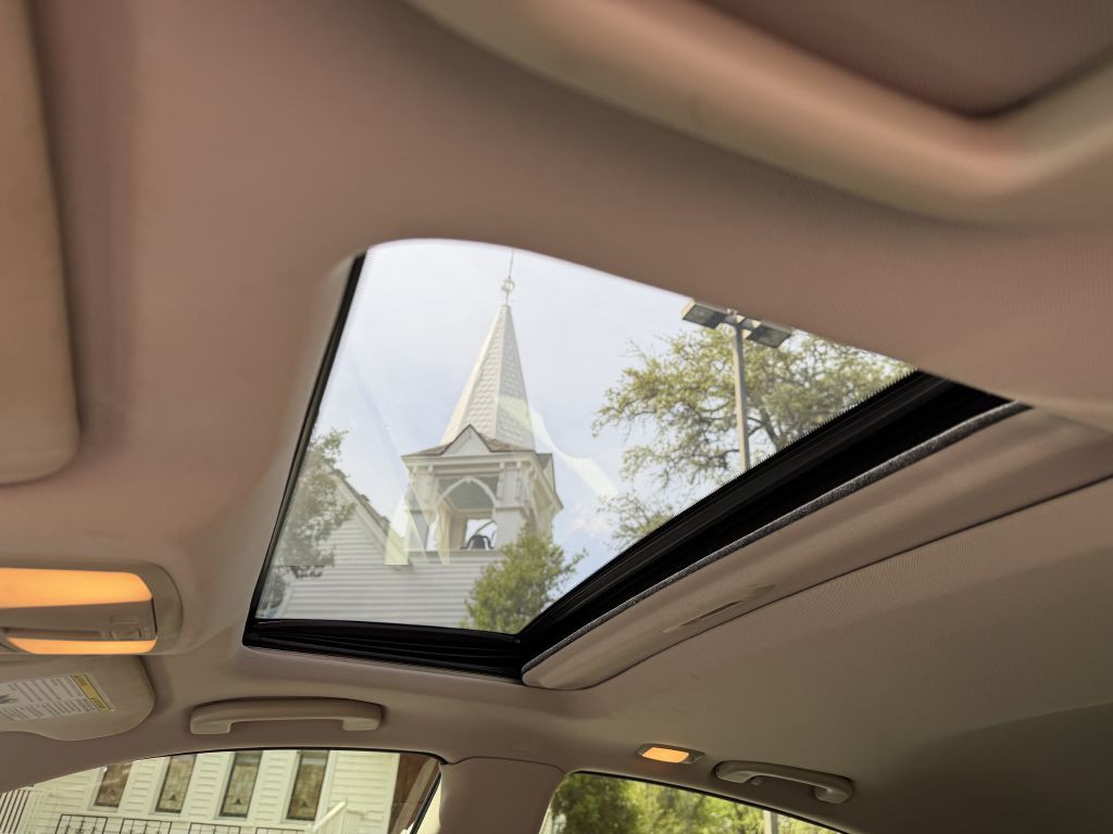 2012 INFINITI EX35 Image 15