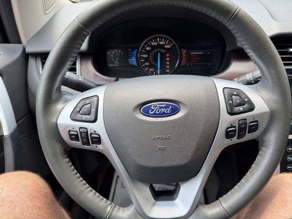 2011 Ford Edge Image 15