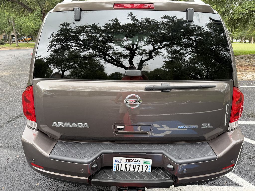 2015 Nissan Armada Image 4