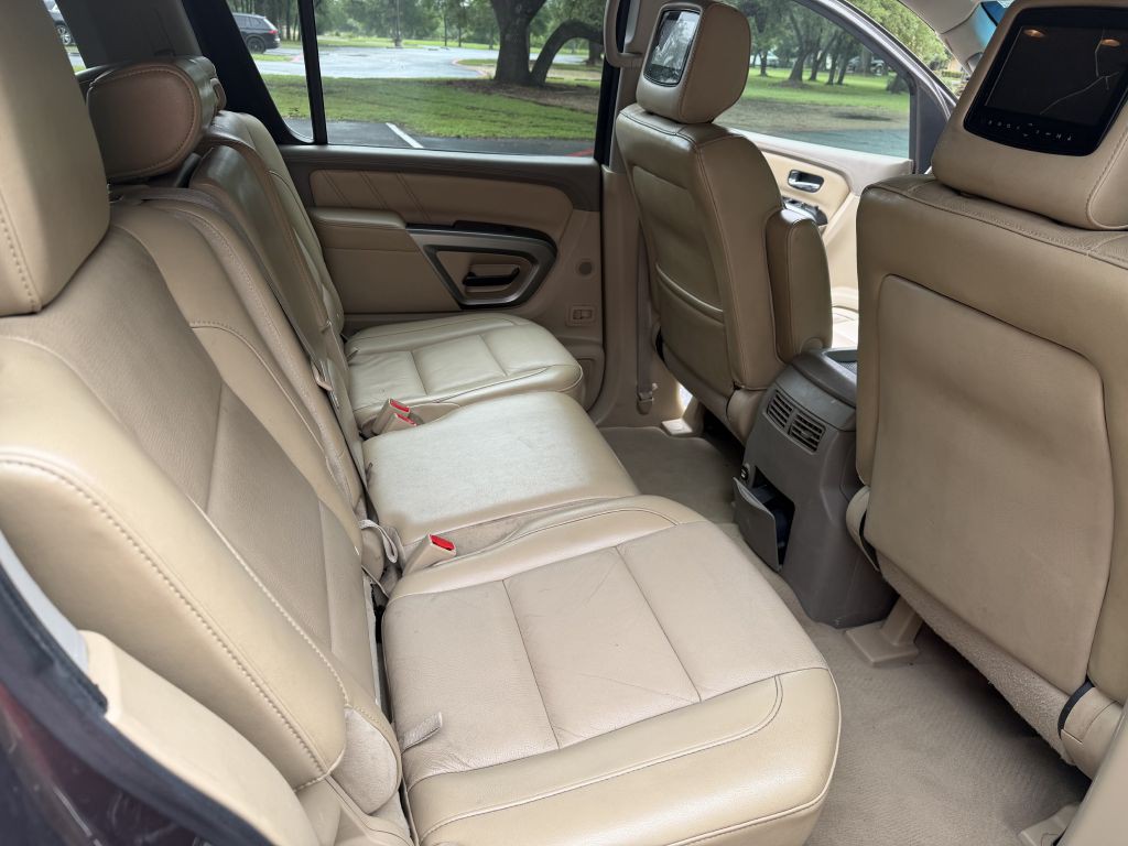 2015 Nissan Armada Image 19