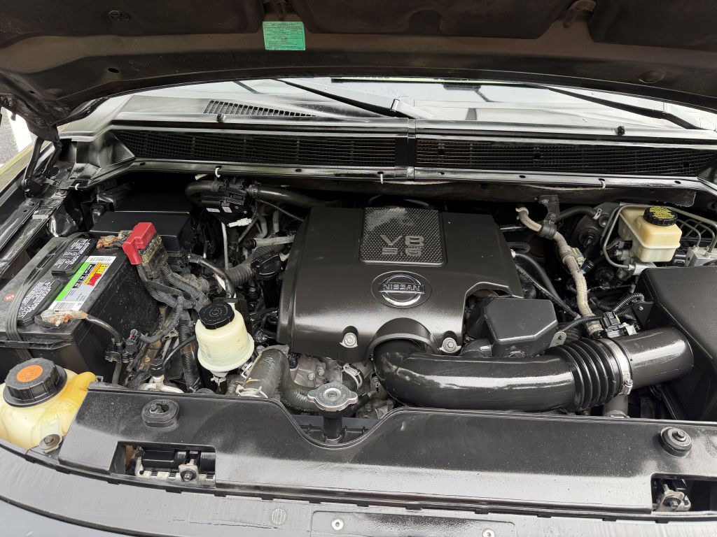 2015 Nissan Armada Image 21