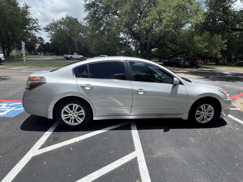 2012 Nissan Altima Image 6