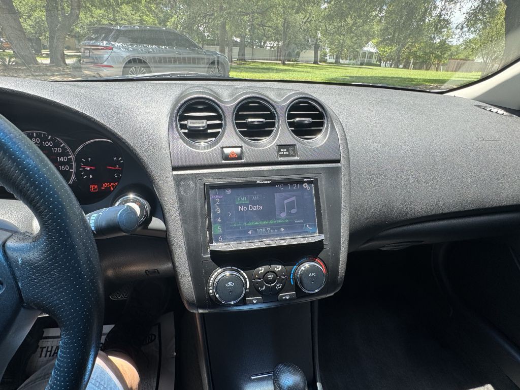 2012 Nissan Altima Image 18