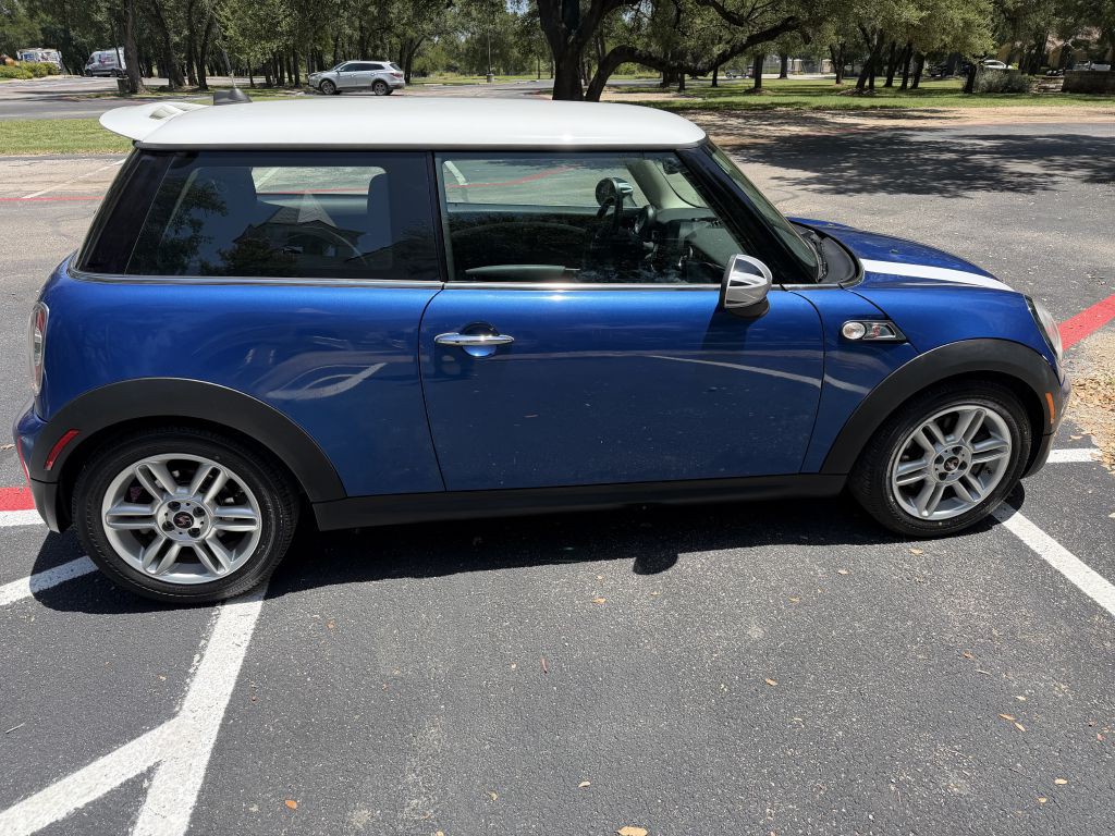 2012 MINI Cooper Image 6