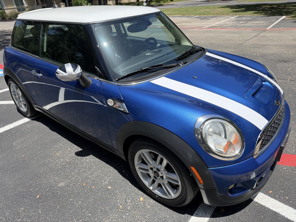 2012 MINI Cooper Image 7
