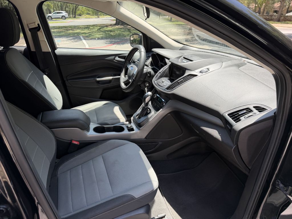 2015 Ford Escape Image 21