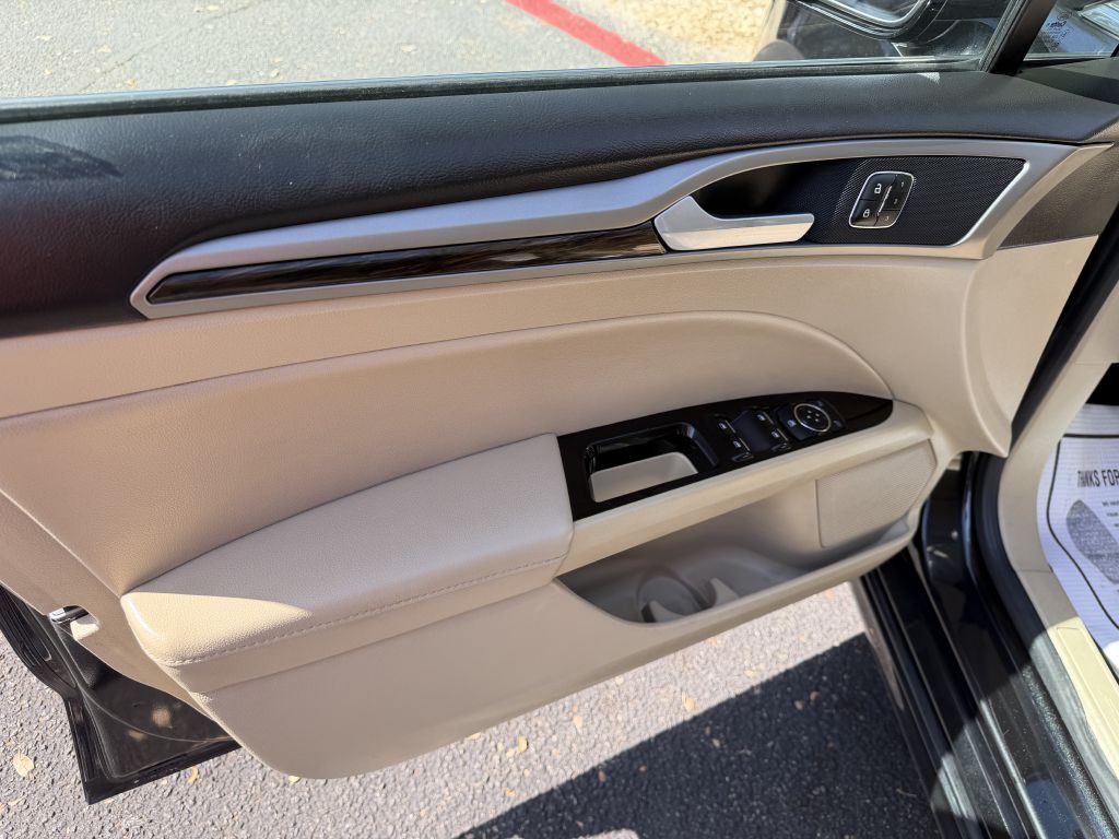 2013 Ford Fusion Image 10