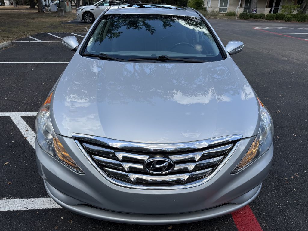 2011 Hyundai Sonata Image 8