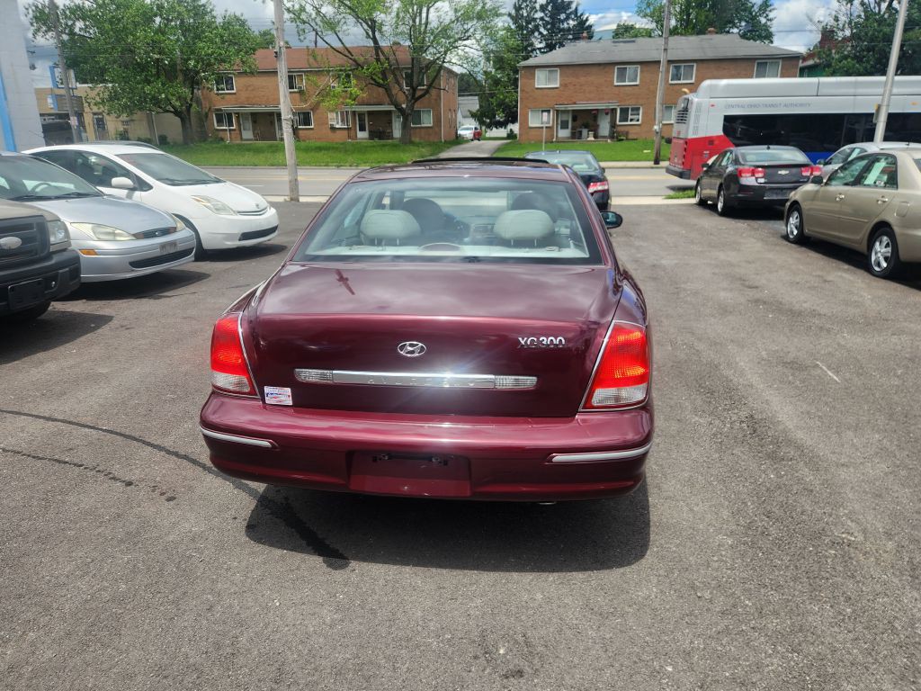2001 Hyundai XG Image 6