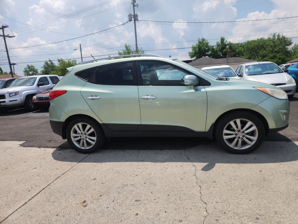 2011 Hyundai Tucson Image 4