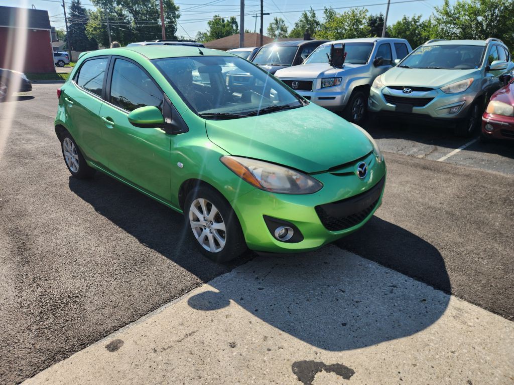 2011 Mazda Mazda2 Image 3