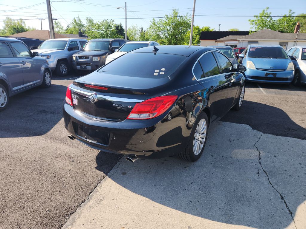 2011 Buick Regal Image 5
