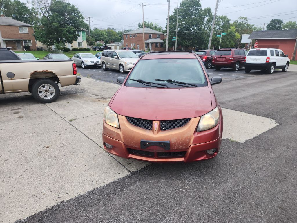 2003 Pontiac Vibe Image 2