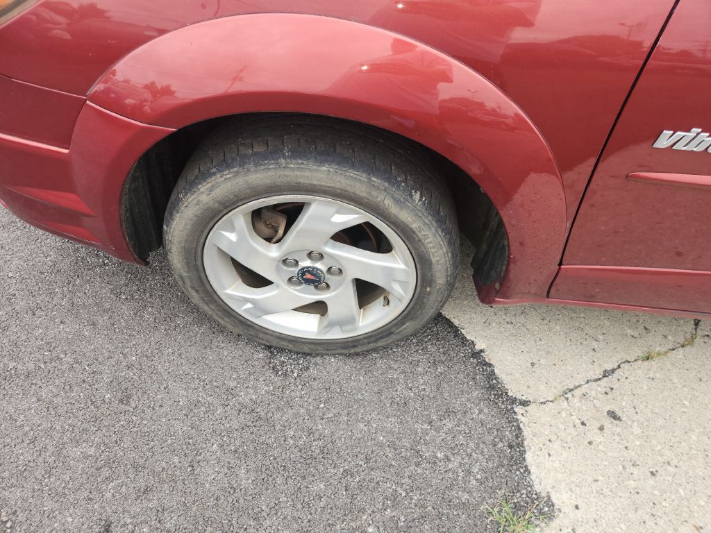 2003 Pontiac Vibe Image 10