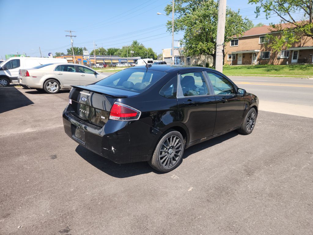 2010 Ford Focus Image 5